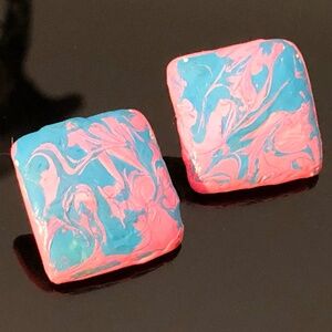 3/$24 Vtg Recycled Bright Blue & Pink Swirl Enamel Square Pierced Earrings 3/4"